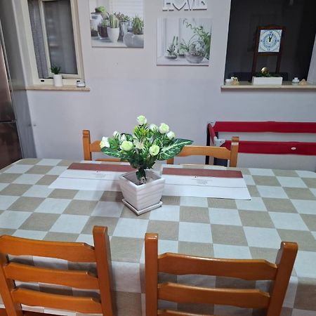 קאריני Villa Annamaria מראה חיצוני תמונה